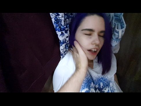 ❤️ Sibt lil sis tiegħi fil-closet u għenitha tiġri ☑ Porn biss lilna ❤